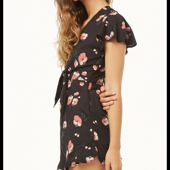 Romper - Picture 7 of 7